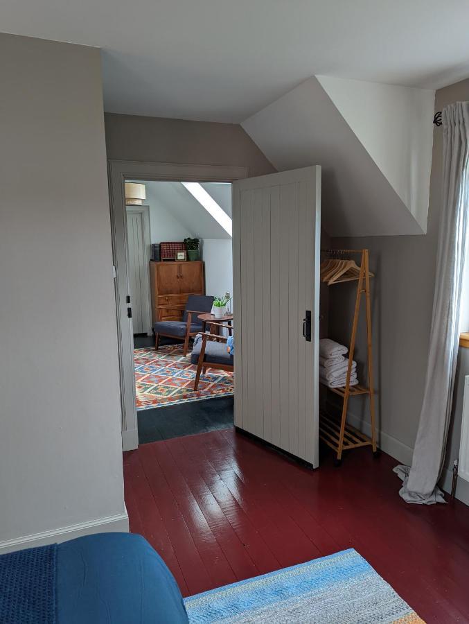 Lon Ban House B&B Glendale  エクステリア 写真
